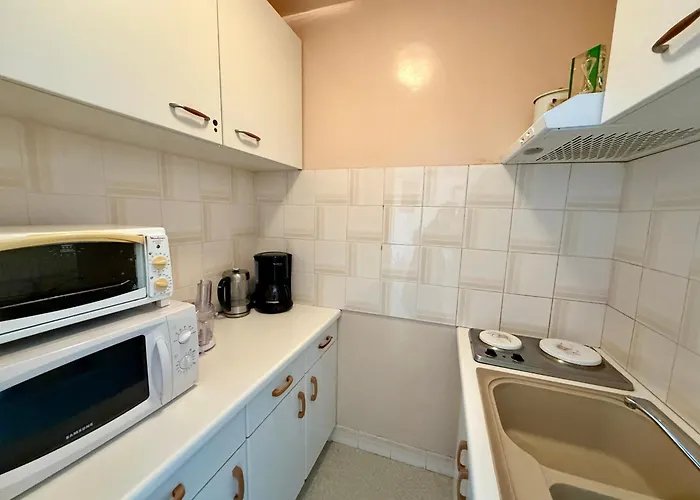 Avec Terrasse Proche - Fr-1-652-49 Appartement